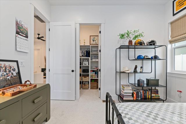 13378 N Hazel Grouse Way, Boise, ID 83714