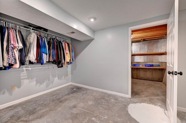 5261 Millcreek Circle, Independence, KY 41051