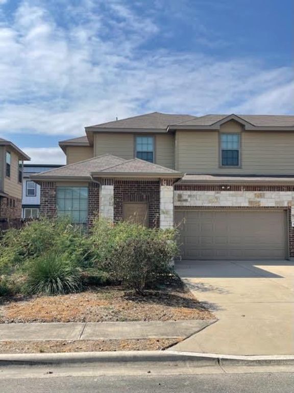 118 Creekside Villa DR, Kyle, TX 78640