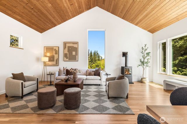 15504 SE 18th Street, Bellevue, WA 98007