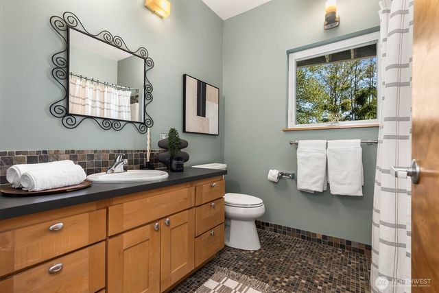 15504 SE 18th Street, Bellevue, WA 98007