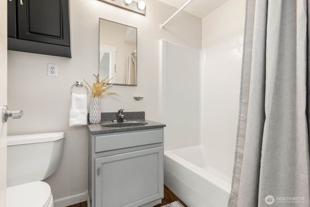15504 SE 18th Street, Bellevue, WA 98007
