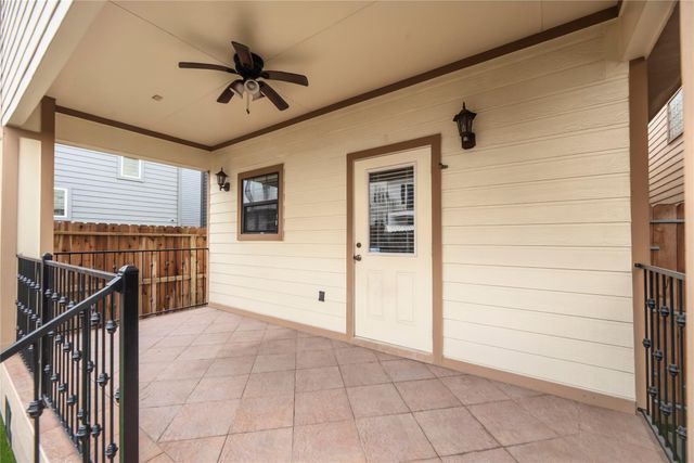 5728 Petty Street, Houston, TX 77007