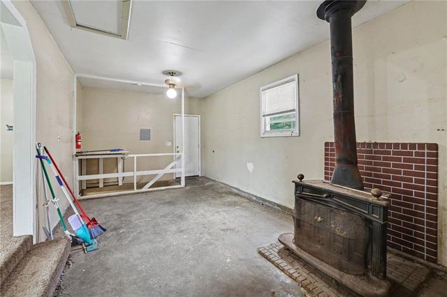 4411 E 138th Street, Grandview, MO 64030