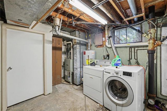 4411 E 138th Street, Grandview, MO 64030
