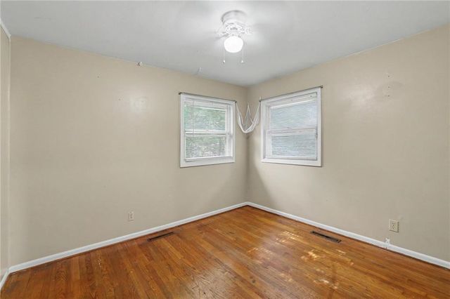 4411 E 138th Street, Grandview, MO 64030