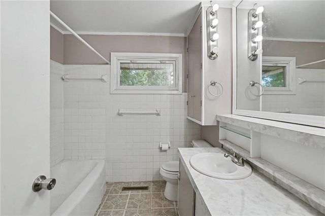 4411 E 138th Street, Grandview, MO 64030