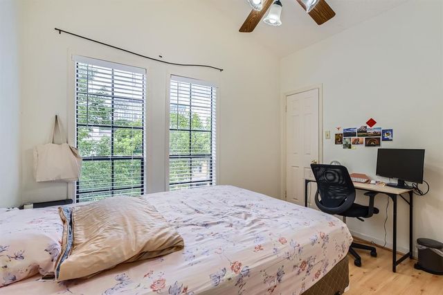 711 W 21st ST 302, Austin, TX 78705