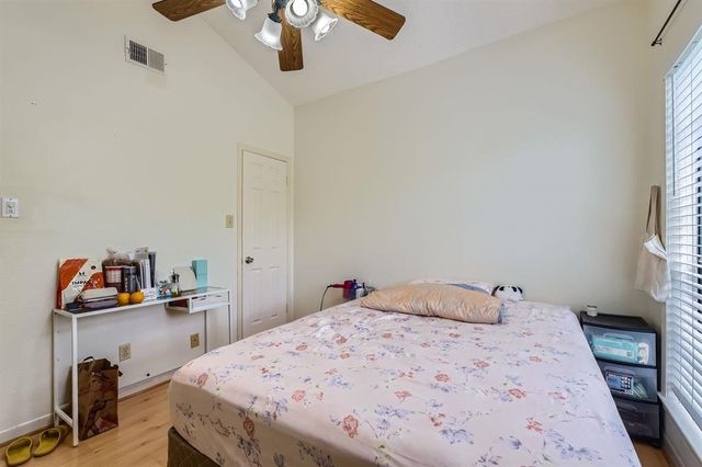 711 W 21st ST 302, Austin, TX 78705