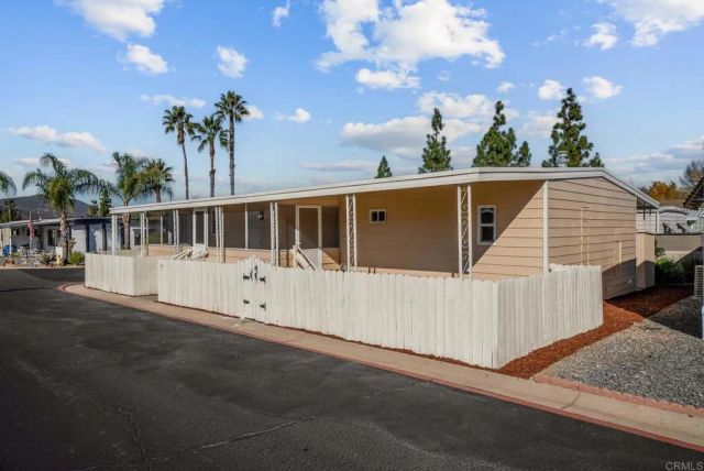 8301 Mission Gorge 253, Santee, CA 92071