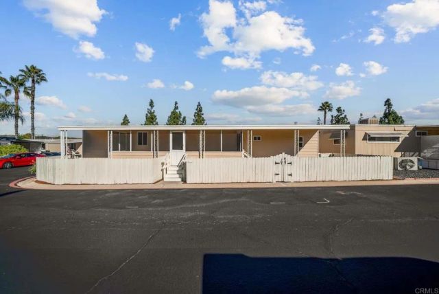 8301 Mission Gorge 253, Santee, CA 92071