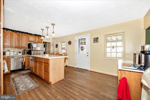 2 N 2ND ST, Woodsboro, MD 21798