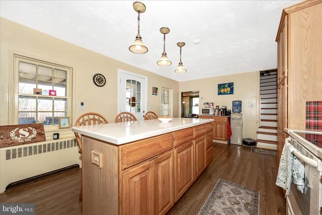 2 N 2ND ST, Woodsboro, MD 21798