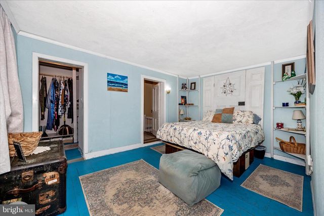 2 N 2ND ST, Woodsboro, MD 21798