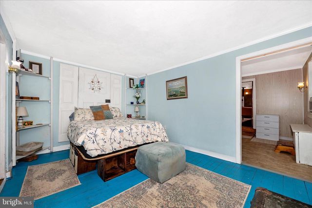 2 N 2ND ST, Woodsboro, MD 21798