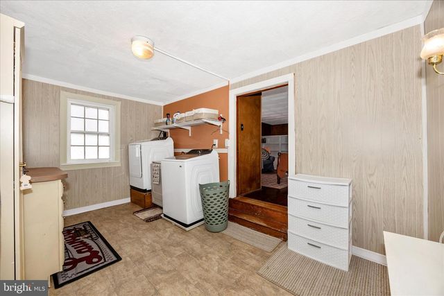 2 N 2ND ST, Woodsboro, MD 21798