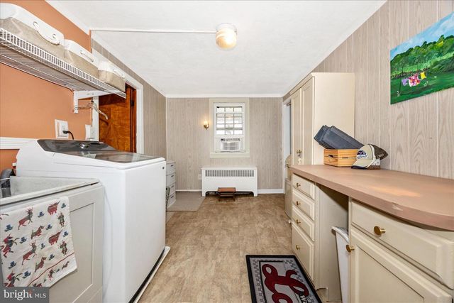 2 N 2ND ST, Woodsboro, MD 21798