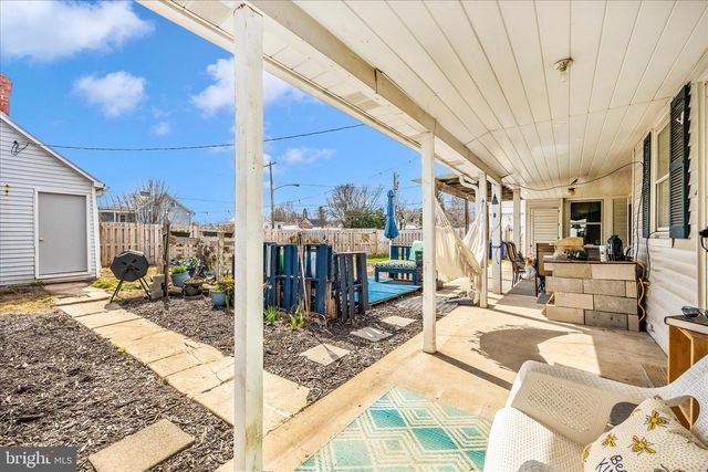 2 N 2ND ST, Woodsboro, MD 21798