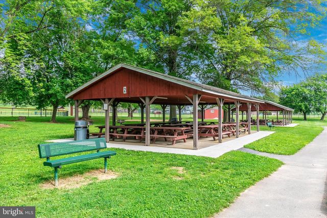 2 N 2ND ST, Woodsboro, MD 21798