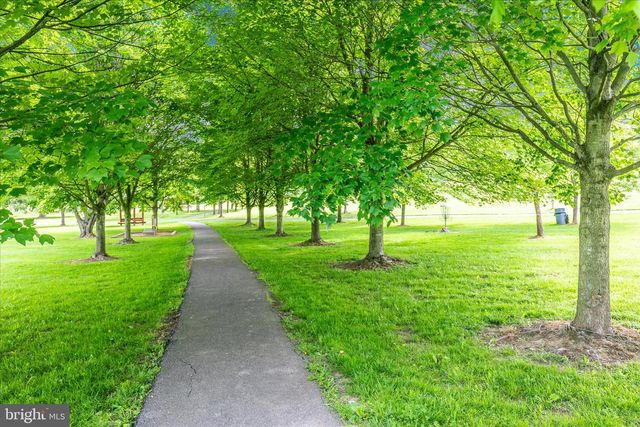 2 N 2ND ST, Woodsboro, MD 21798