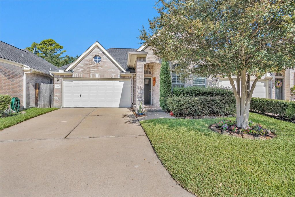 15843 Collinsville Drive, Tomball, TX 77377