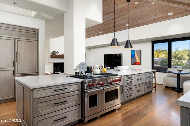 10641 E Tamarisk Way, Scottsdale, AZ 85262