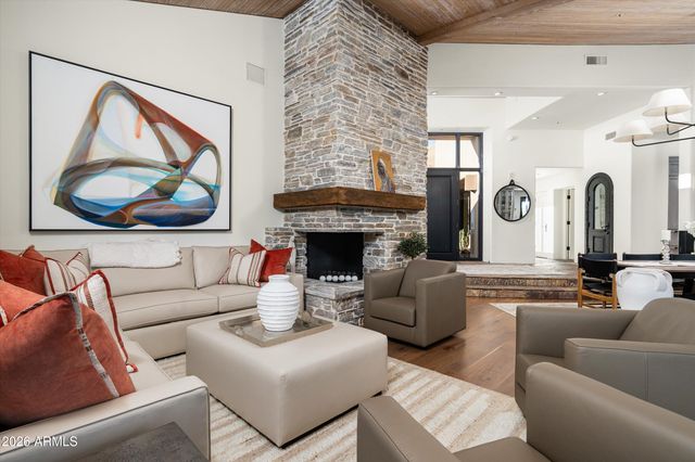 10641 E Tamarisk Way, Scottsdale, AZ 85262