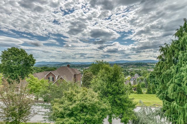 3401 Stoneridge Drive, Johnson City, TN 37604