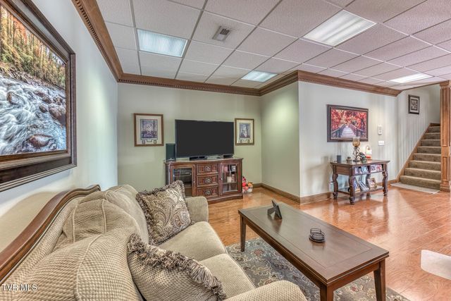 3401 Stoneridge Drive, Johnson City, TN 37604