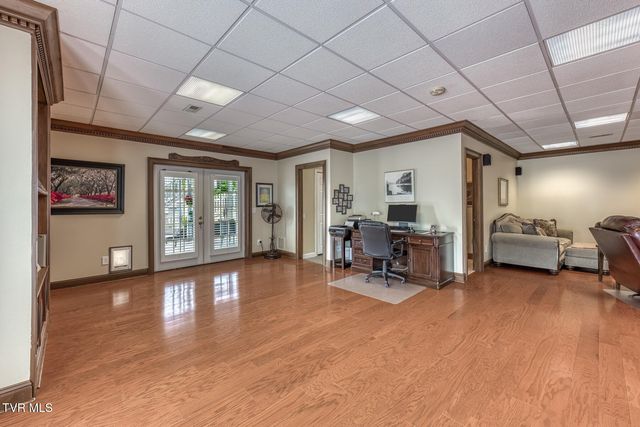 3401 Stoneridge Drive, Johnson City, TN 37604