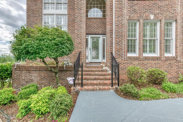 3401 Stoneridge Drive, Johnson City, TN 37604