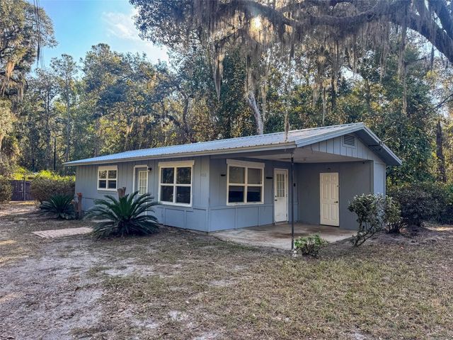 468 SE 18TH STREET, Melrose, FL 32666