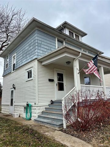 425 Fern Court, Monroe, MI 48162
