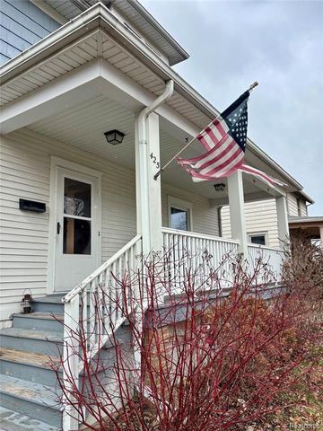 425 Fern Court, Monroe, MI 48162