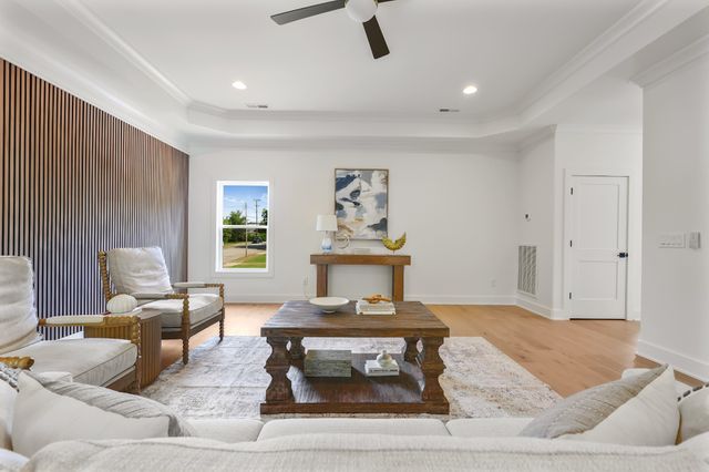 615 N 9th St, Nashville, TN 37206