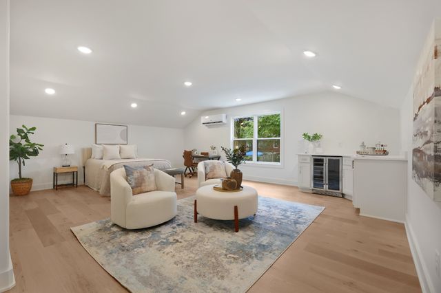 615 N 9th St, Nashville, TN 37206