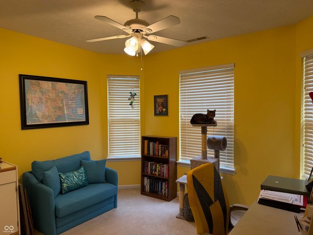 818 Jared Drive, Greenwood, IN 46143