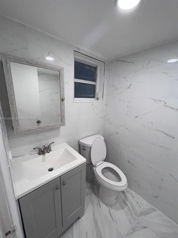 310 Fontainebleau Boulevard 204, Miami, FL 33172