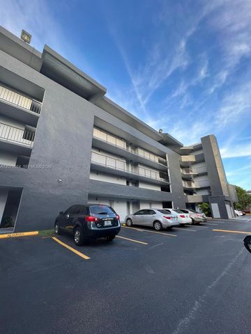 310 Fontainebleau Boulevard 204, Miami, FL 33172
