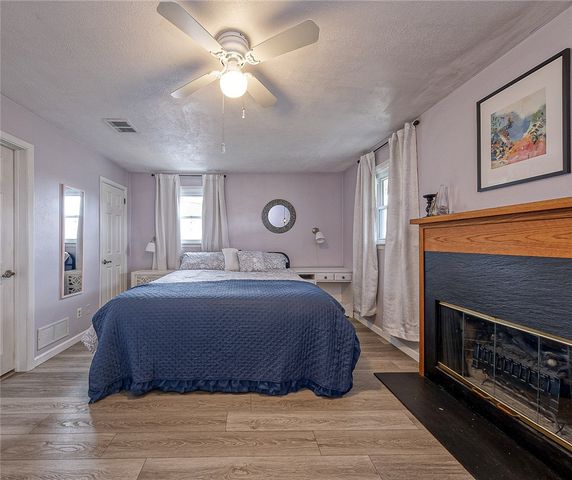 200 Stonebrook Dr, Peters Twp, PA 15317