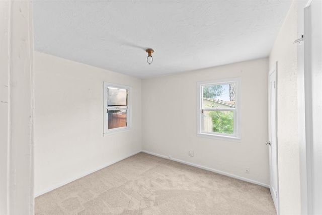 2699 Grove Ave, Sacramento, CA 95815