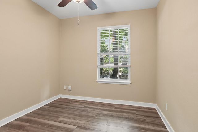 4906 Eastdale DR E, Austin, TX 78723