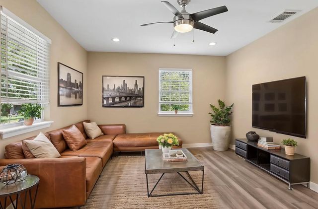 4906 Eastdale DR E, Austin, TX 78723