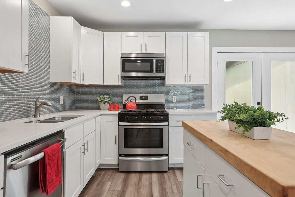 4906 Eastdale DR E, Austin, TX 78723
