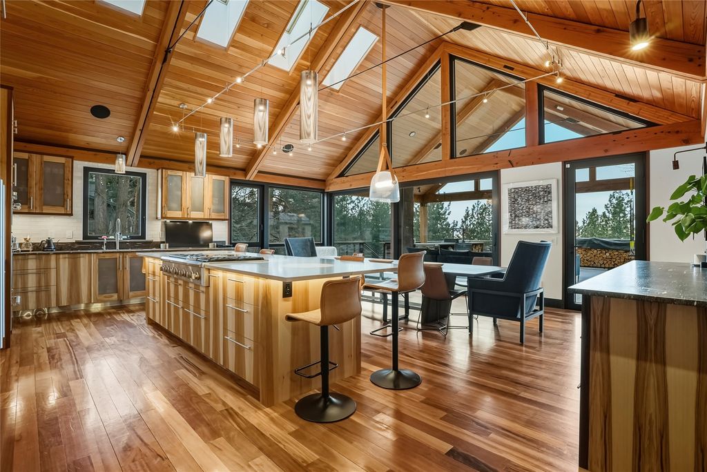 2 Elk Ridge Court, Missoula, MT 59802 photo 3