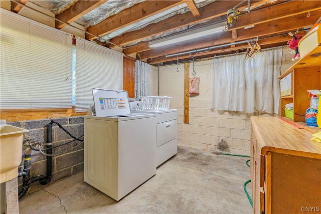 5071 Skyline Drive, Onondaga, NY 13215