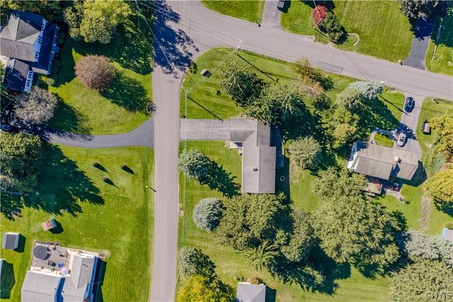 5071 Skyline Drive, Onondaga, NY 13215
