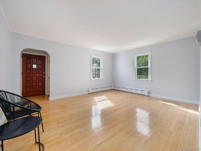 1 Henry Court 1, Nanuet, NY 10954