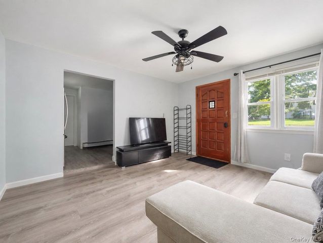 1 Henry Court 1, Nanuet, NY 10954