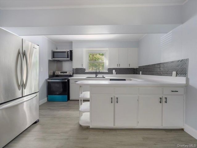 1 Henry Court 1, Nanuet, NY 10954